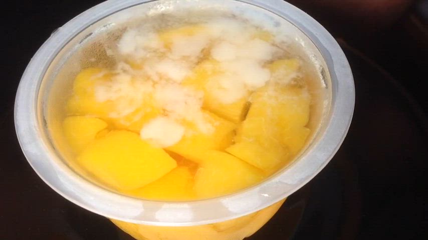 Mango fruit pot with fresh cum by cumfoody
