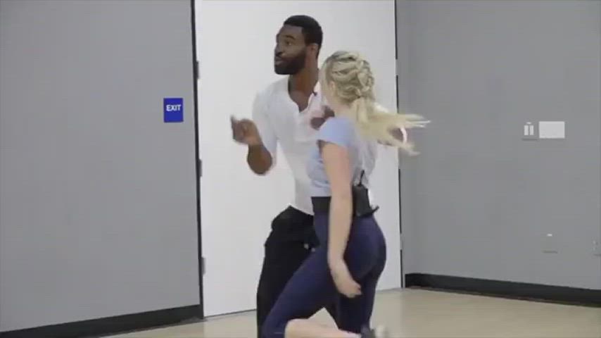 ass evanna lynch jiggle clip