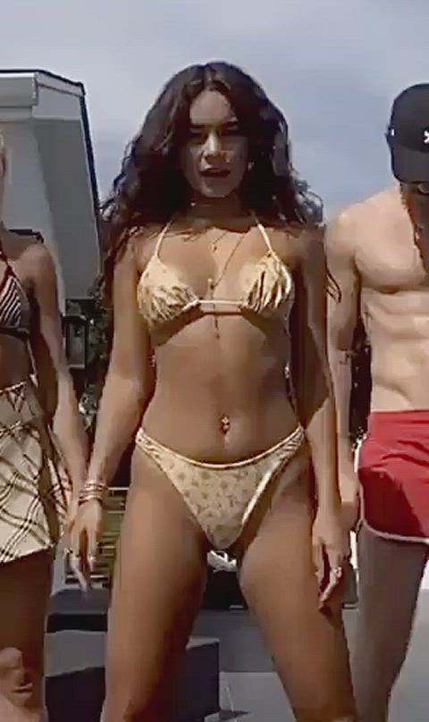 bikini celebrity vanessa hudgens clip