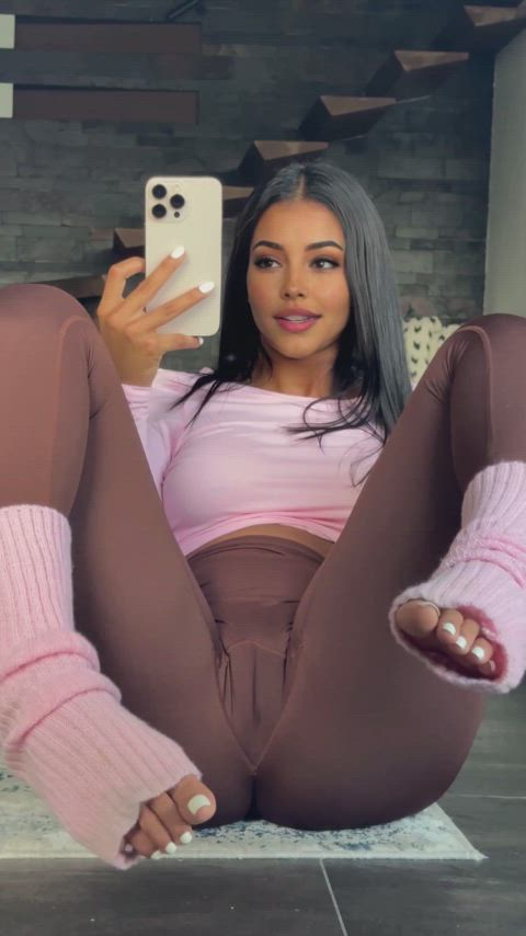 fansly fit fitness gym gymnast modernsexyfitness onlyfans sport yoga yoga pants clip