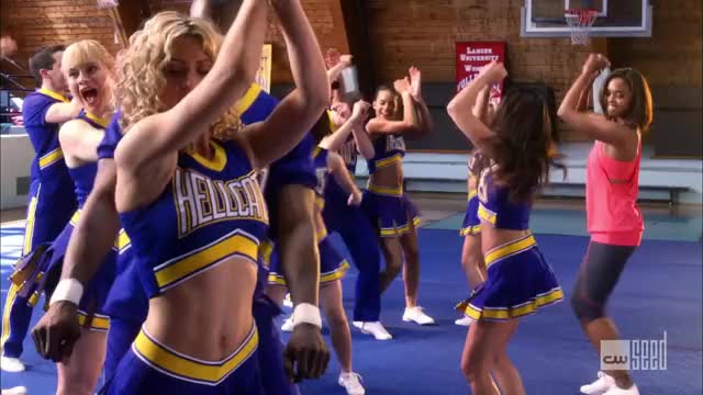 Aly Michalka - Hellcats - E1 - dance montage at practice