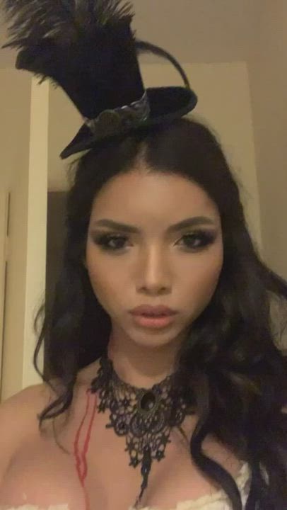 Asian Thai Trans clip