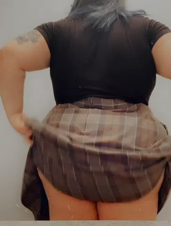 good girl skirt ;)