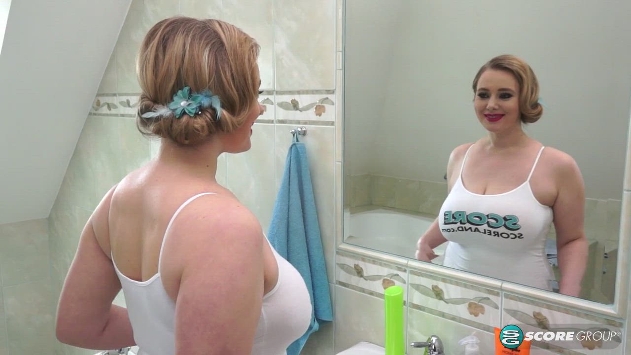 Marina Grey: The Breast Benefits of Showering