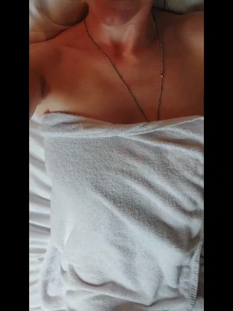 A little me time. [Irishmilf] Why am I always so so horny first thing in the morning