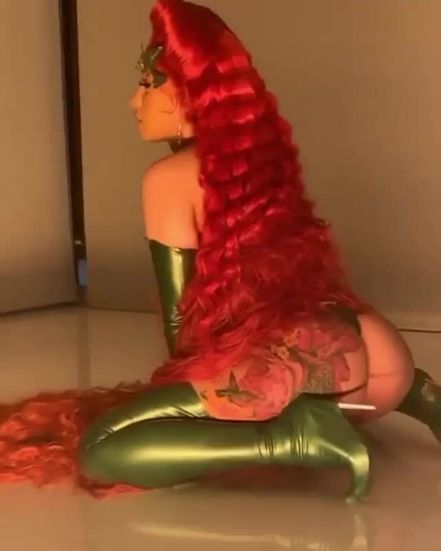Cardi B from BOOTYSOURCE.COM