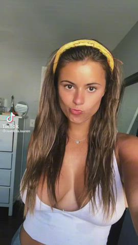 Babe Big Tits Brown Eyes Brunette Cleavage Natural Tits TikTok Tits White Girl clip