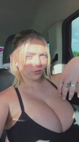 big tits boobs huge tits tits clip