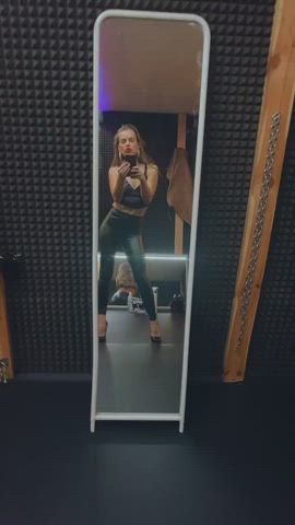 Dominatrix Domme Femdom Fetish Heels High Heels Leather Mirror Selfie clip