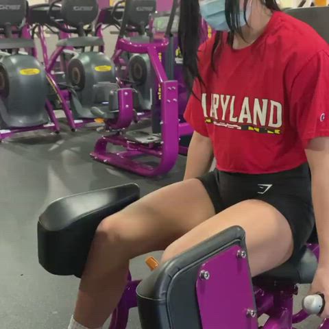 amateur big ass blue eyes brunette college fitness gym natural tits pawg thighs clip