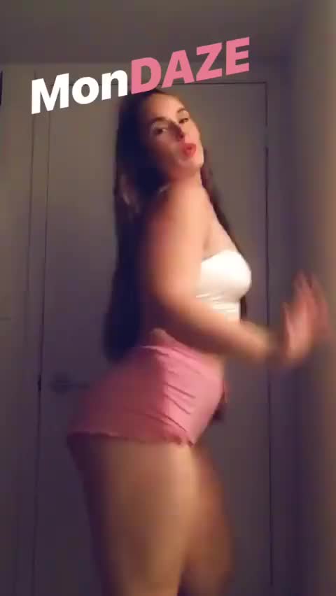 Thick STBA PAWG twerking in Booty Shorts