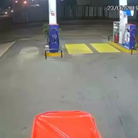  clip