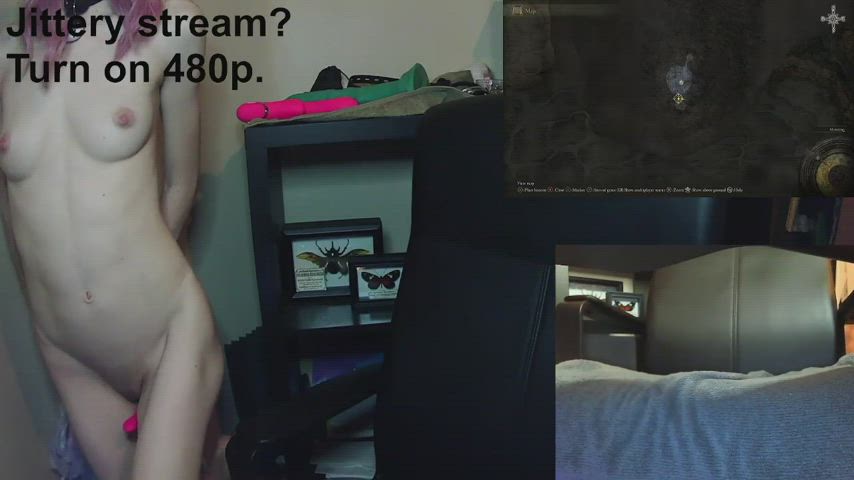 Eve Black showing off her beautiful ass during her gaming stream