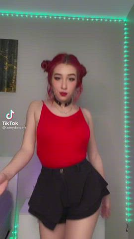 Dancing Nipslip TikTok clip