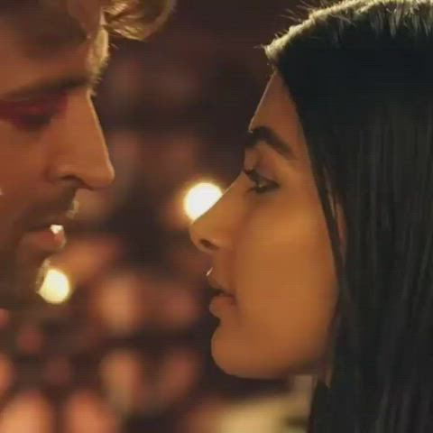 Bollywood Indian Kissing clip