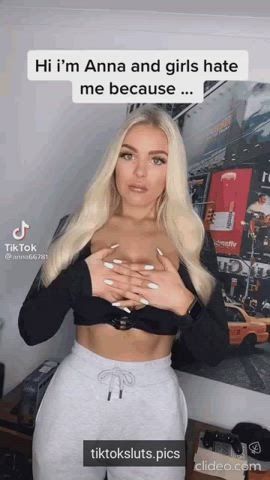 Big Tits Blonde Cute TikTok clip