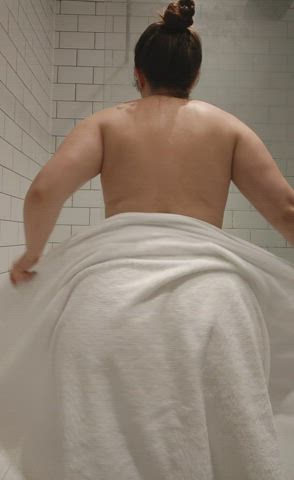 ass big ass shower towel clip