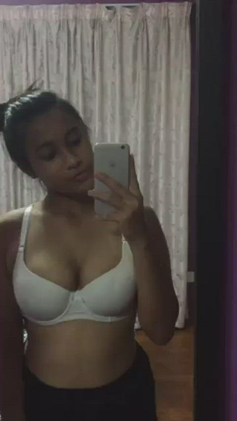 bra desi mirror nipslip selfie clip