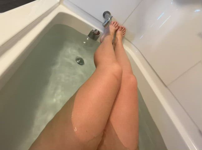 Cum join me in the bath 💦