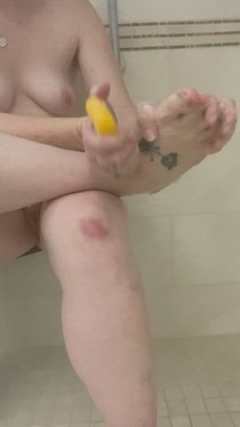 Foot Legs Shower clip