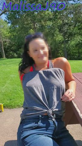 amateur boobs exhibitionism exhibitionist flashing public tits clip