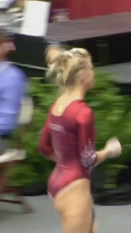 big ass blonde fitness gymnast clip