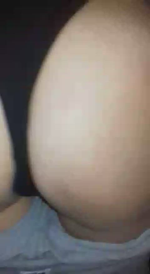 amateur ass ass spread asshole homemade hotwife milf real-couples clip