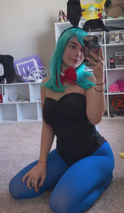 Rita Bulma Zoomed