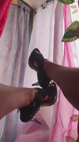 Just showing off my new heels XD