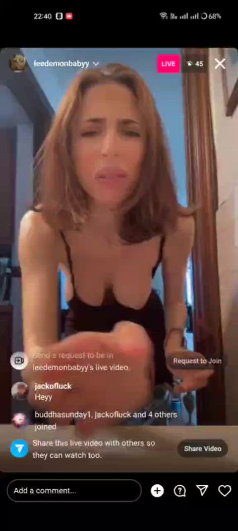 Pretty nipslip