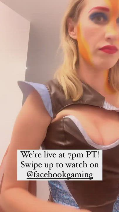 Cleavage Costume Natural Tits clip