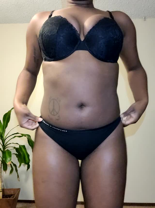 Black Babe with Big Tities