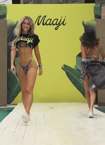 20 years old bikini celebrity model tease clip