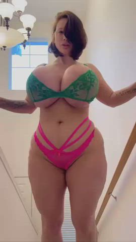 Big Tits Bouncing Tits Bra Fake Tits Huge Tits MILF Panties Step-Mom Tease clip
