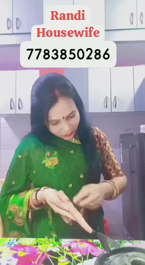 big tits desi housewife indian milf phone prostitute saree clip