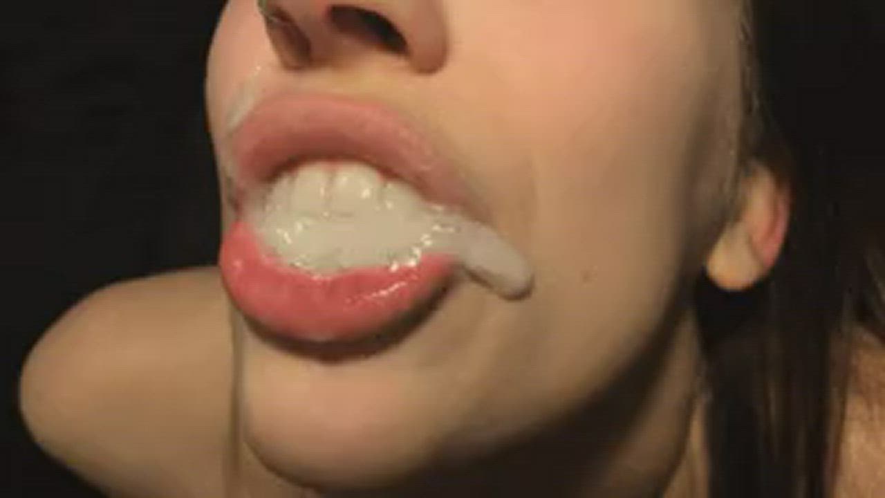 Cum Cum In Mouth clip