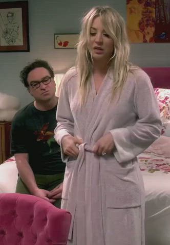 celebrity kaley cuoco topless clip