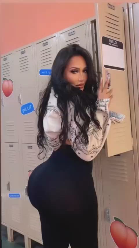 ass babe big ass booty brunette latina thick clip