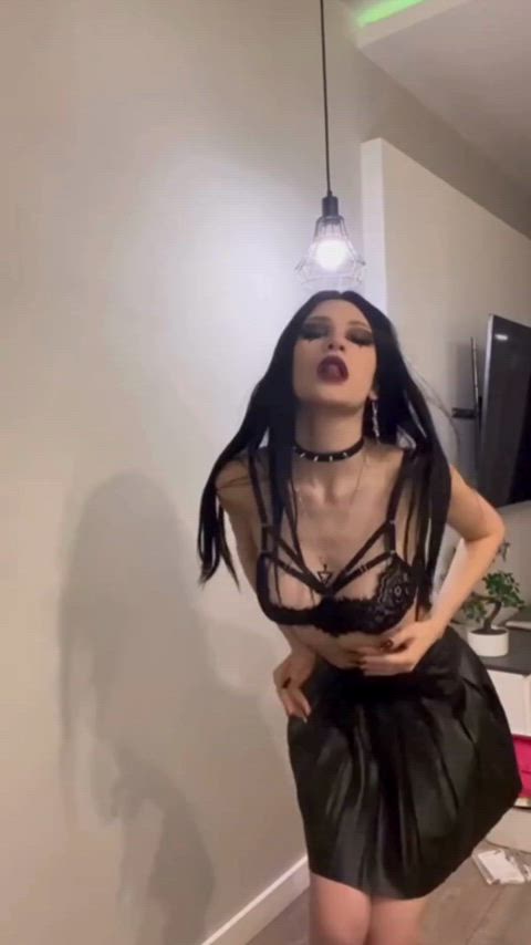 amateur ass cute goth solo amateur-girls goth-girls thick-booty tik-tok clip