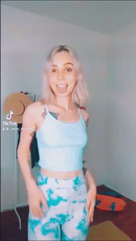 tiktok tits titty drop on-off tik-tok twerking clip