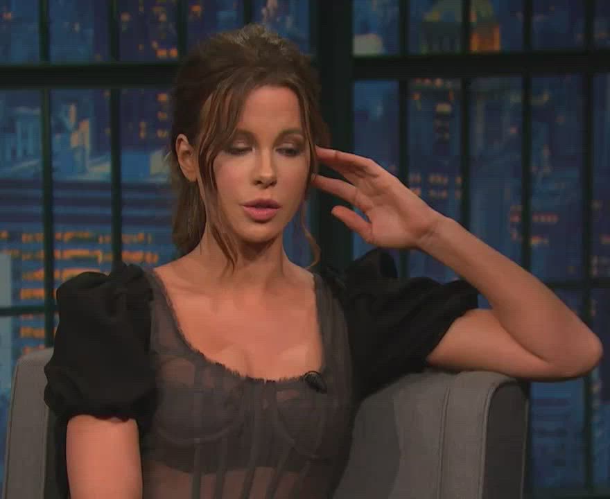 Kate Beckinsale clip