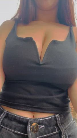 babe natural tits tits clip