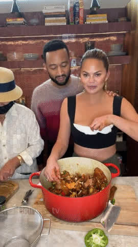 Chrissy Teigen