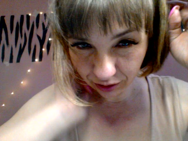 old white girl whore clip