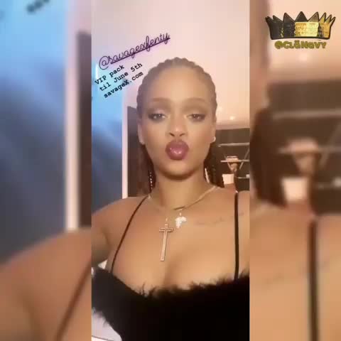 Rihanna clip