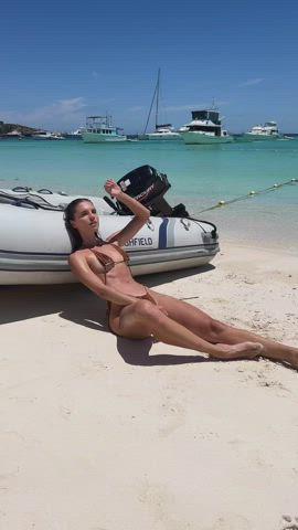 armpits beach bikini clip