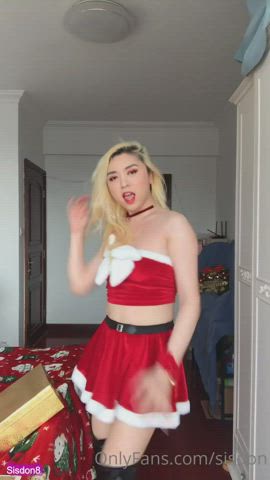 asian blonde caption dancing lingerie panties trans woman clip