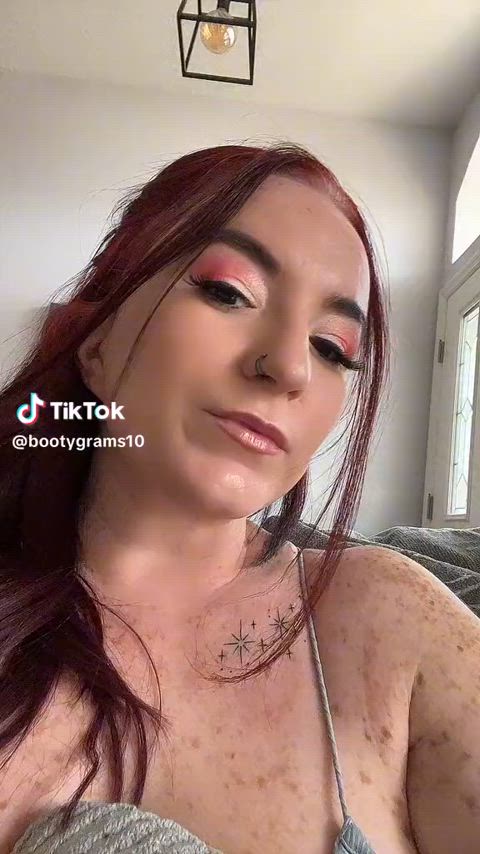 Peach - More tiktok flashing videos on my TT likes (juanmomo45)