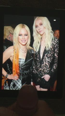 Avril Lavigne &amp; Taylor Momsen