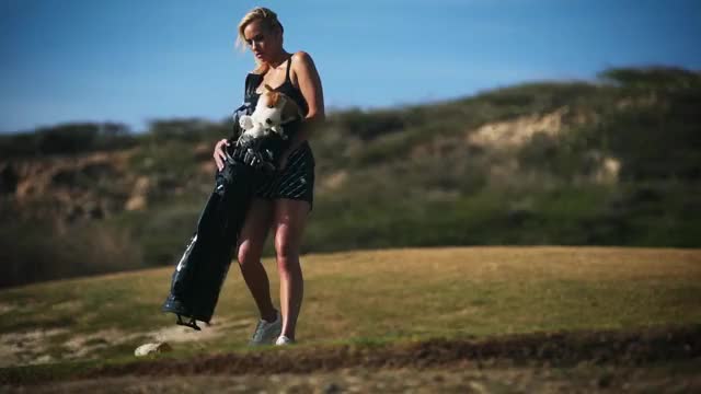Paige Spiranac discusses bullying, posing for SI Swimsuit SI